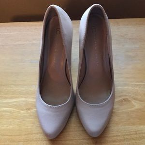 LC Lauren Conrad Nude Pumps